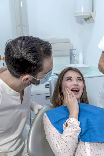 Best Emergency Gum Treatment in Warrensville Heights, OH